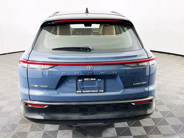 2026 Toyota Crown Signia XLE