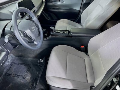 2025 Toyota Prius LE