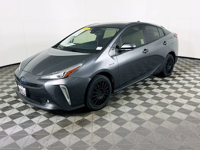 2021 Toyota Prius LE