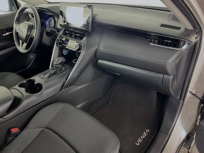 2021 Toyota Venza Base