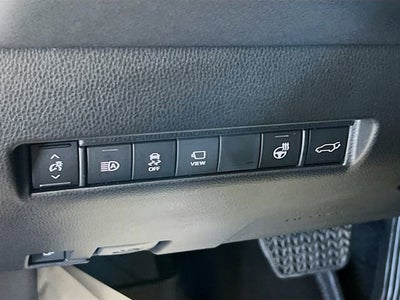 2022 Toyota Venza LE