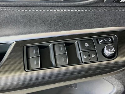 2022 Toyota Venza LE