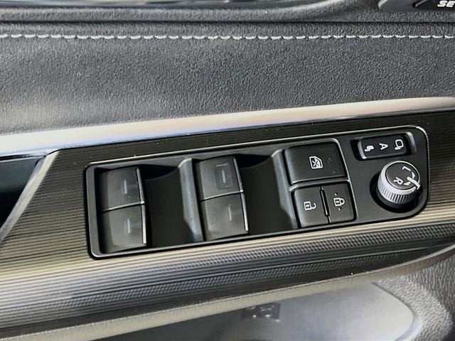 2022 Toyota Venza LE