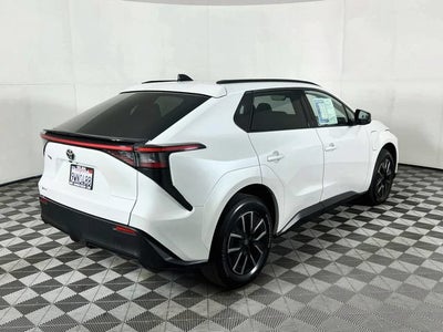 2026 Toyota bZ XLE Plus