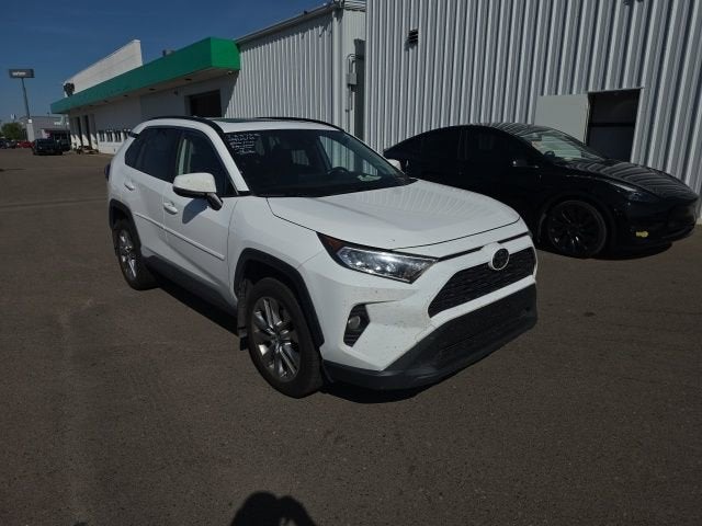 2019 Toyota RAV4 XLE Premium