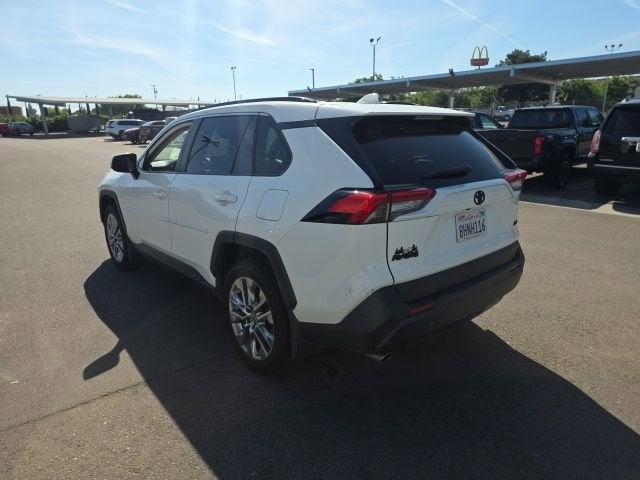 2019 Toyota RAV4 XLE Premium