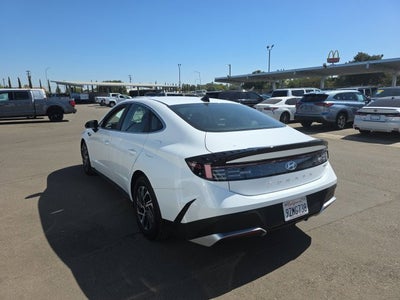2026 Hyundai Sonata Hybrid Blue