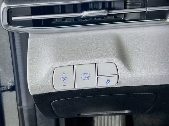 2025 Hyundai Elantra HEV Limited