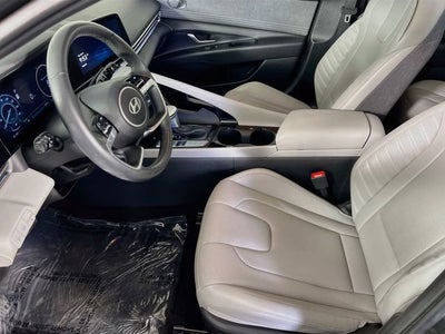 2025 Hyundai Elantra HEV Limited