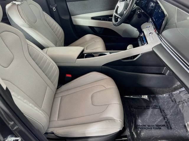 2025 Hyundai Elantra HEV Limited
