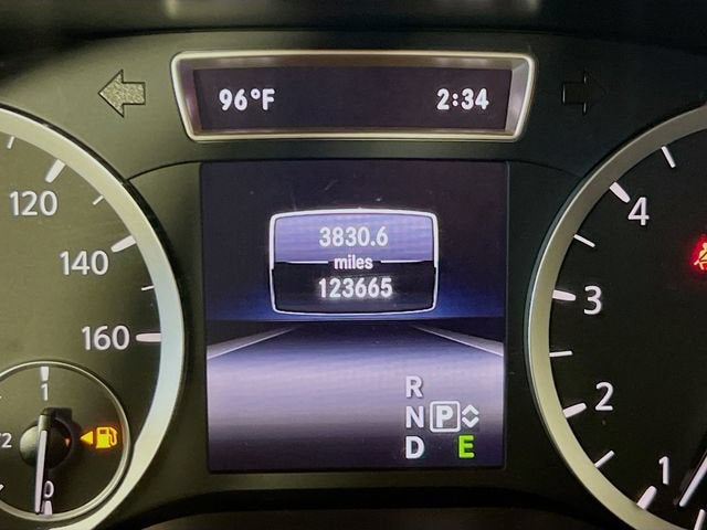 2018 INFINITI QX30 Premium