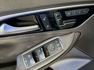 2018 INFINITI QX30 Premium
