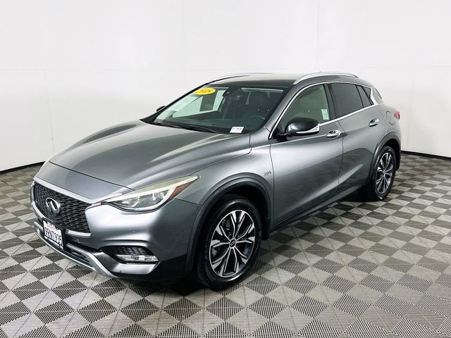 2018 INFINITI QX30 Premium