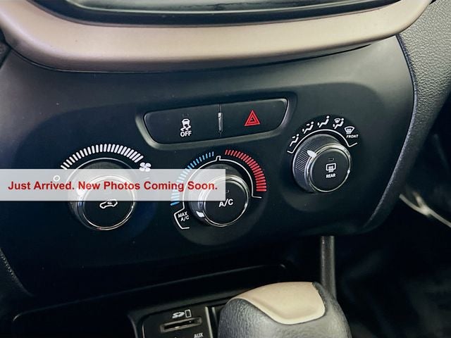 2017 Jeep Cherokee Altitude