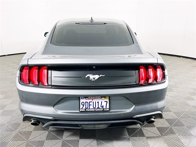 2022 Ford Mustang EcoBoost