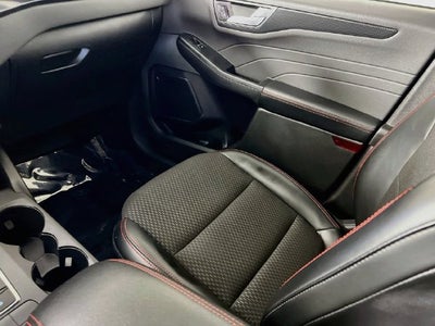 2024 Ford Escape Hybrid ST-Line