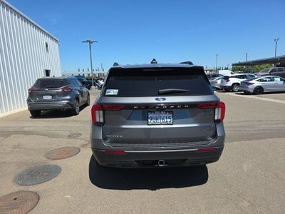 2025 Ford Explorer Active