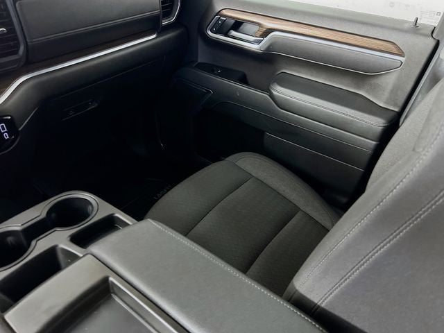2025 Chevrolet Silverado 1500 LT LT1
