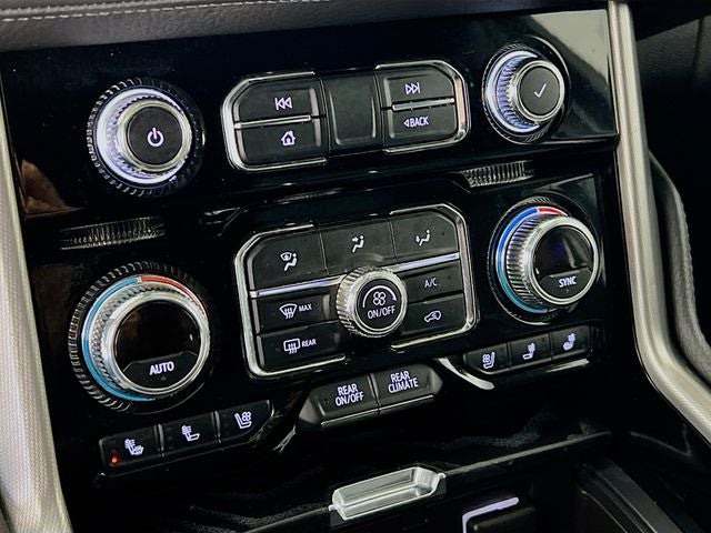 2022 GMC Yukon XL Denali