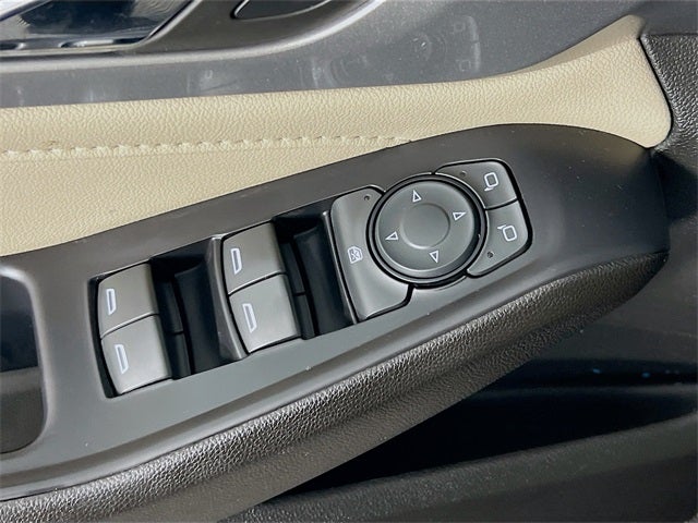 2022 Chevrolet Traverse LS w/1FL