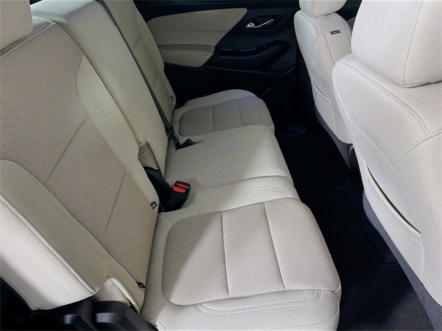 2022 Chevrolet Traverse LS w/1FL