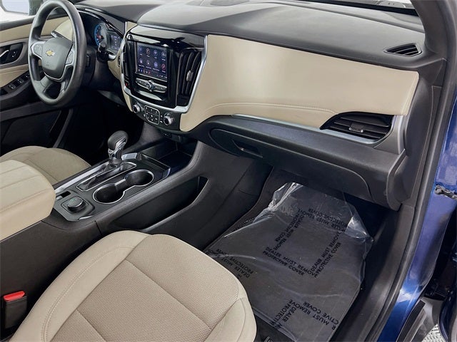 2022 Chevrolet Traverse LS w/1FL