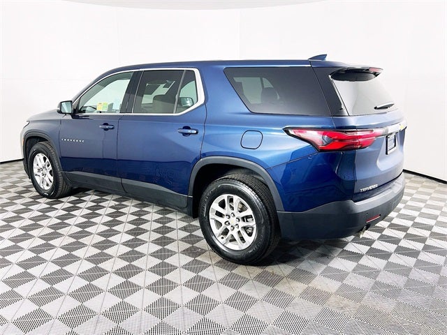 2022 Chevrolet Traverse LS w/1FL
