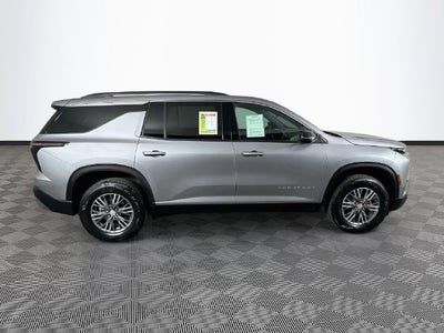 2025 Chevrolet Traverse LT 2LT