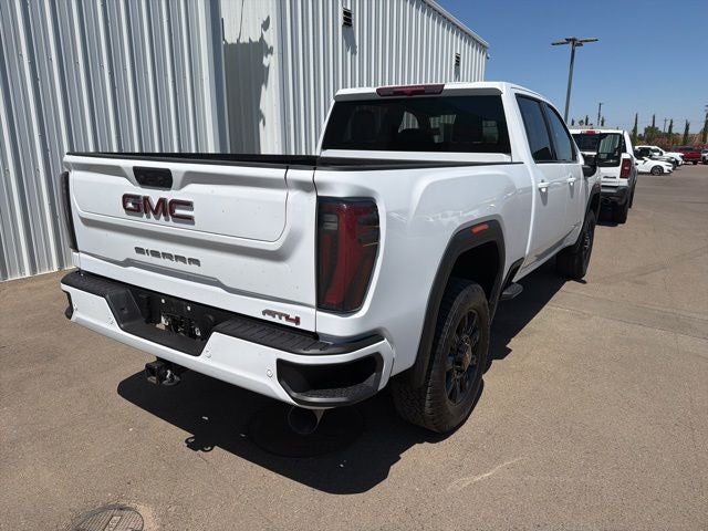 2025 GMC Sierra 2500HD AT4