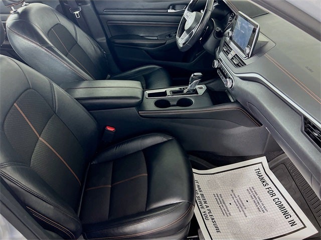 2022 Nissan Altima 2.5 SR