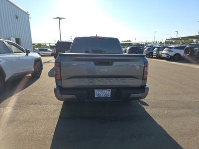 2025 Nissan Frontier SV