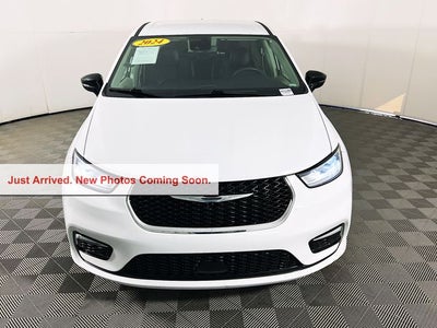 2024 Chrysler Pacifica Hybrid Select