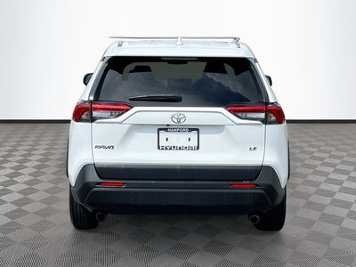 2022 Toyota RAV4 LE