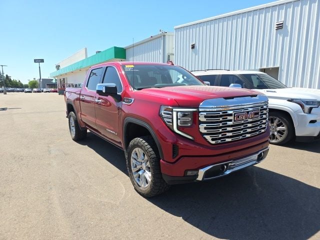 2023 GMC Sierra 4WD Crew Cab Short Box Denali's photo