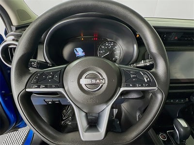 2022 Nissan Kicks SV