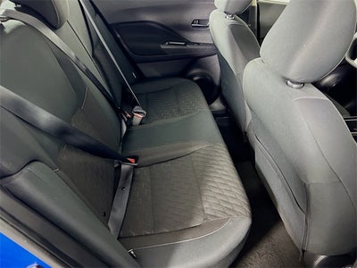 2022 Nissan Kicks SV