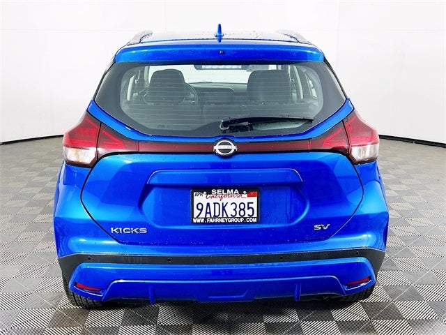 2022 Nissan Kicks SV