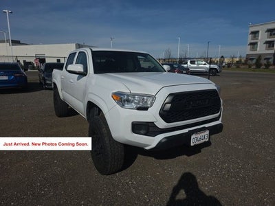 2022 Toyota Tacoma SR V6