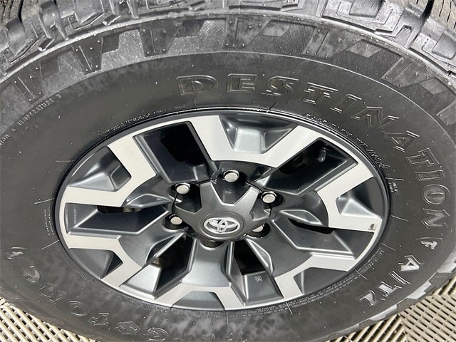 2022 Toyota Tacoma TRD Off-Road V6