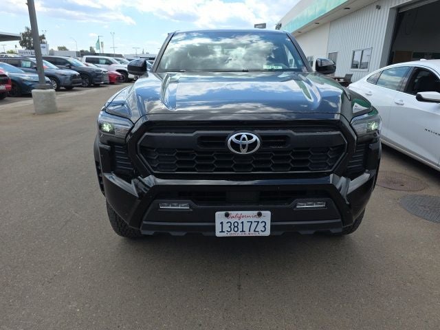 2024 Toyota Tacoma TRD Off-Road