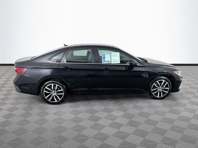 2025 Volkswagen Jetta 1.5T SE