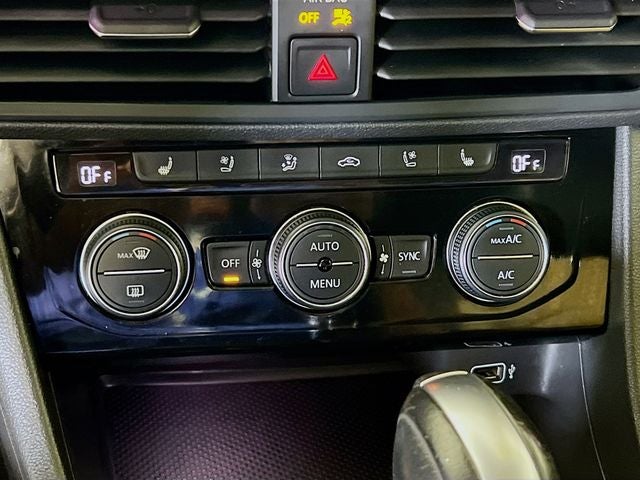 2019 Volkswagen Jetta SEL Premium
