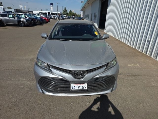 Used 2019 Toyota Camry LE with VIN 4T1B11HK8KU254886 for sale in Selma, CA