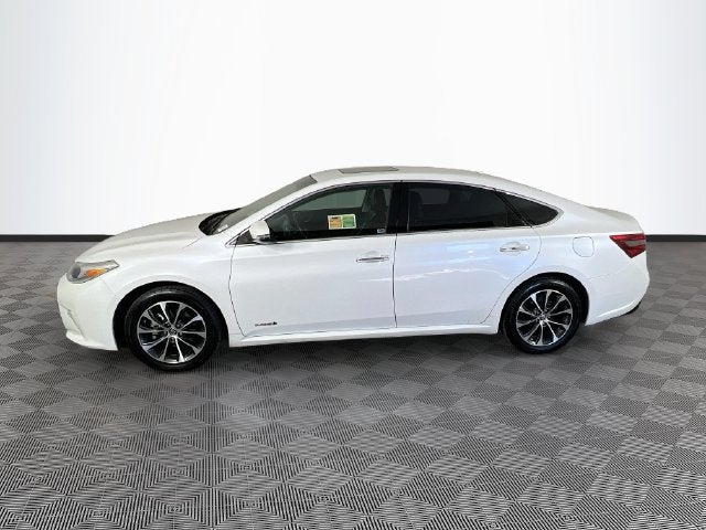 2016 Toyota Avalon Hybrid XLE Premium
