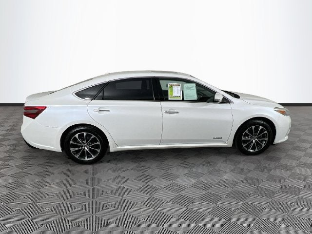 2016 Toyota Avalon Hybrid XLE Premium