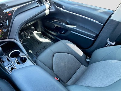 2023 Toyota Camry Hybrid LE