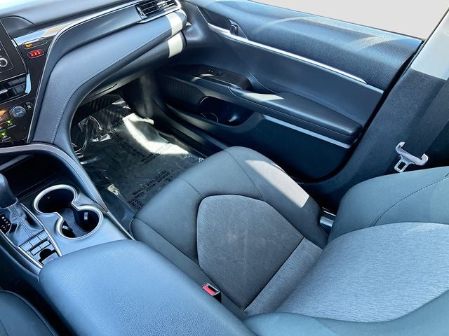 2023 Toyota Camry Hybrid LE