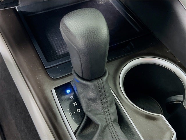 2021 Toyota Camry Hybrid LE