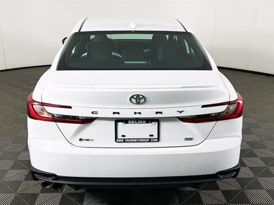 2025 Toyota Camry SE