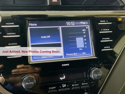 2020 Toyota Camry SE